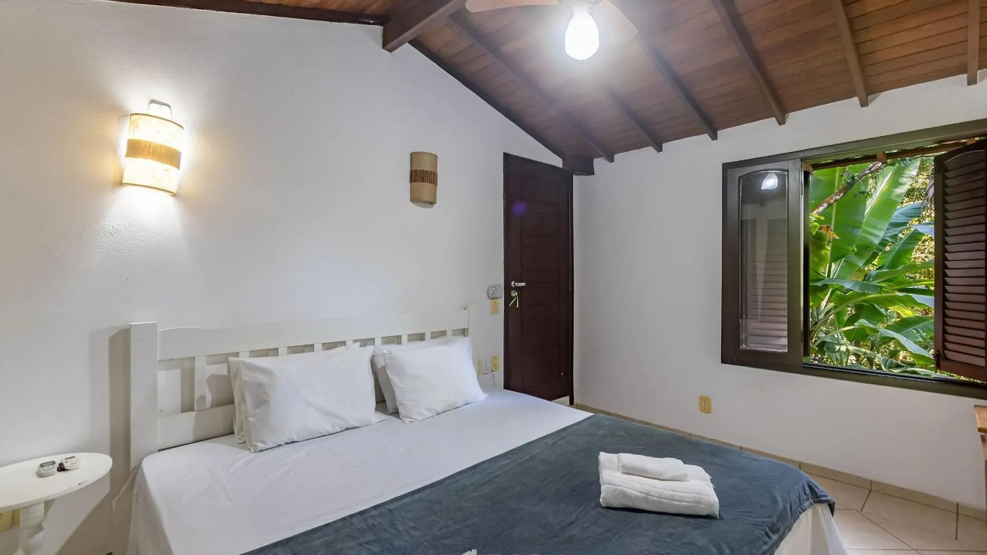 Casa C/3 Suites A 400M Da Praia Do Mucuge Mcg0006 Porto Seguro