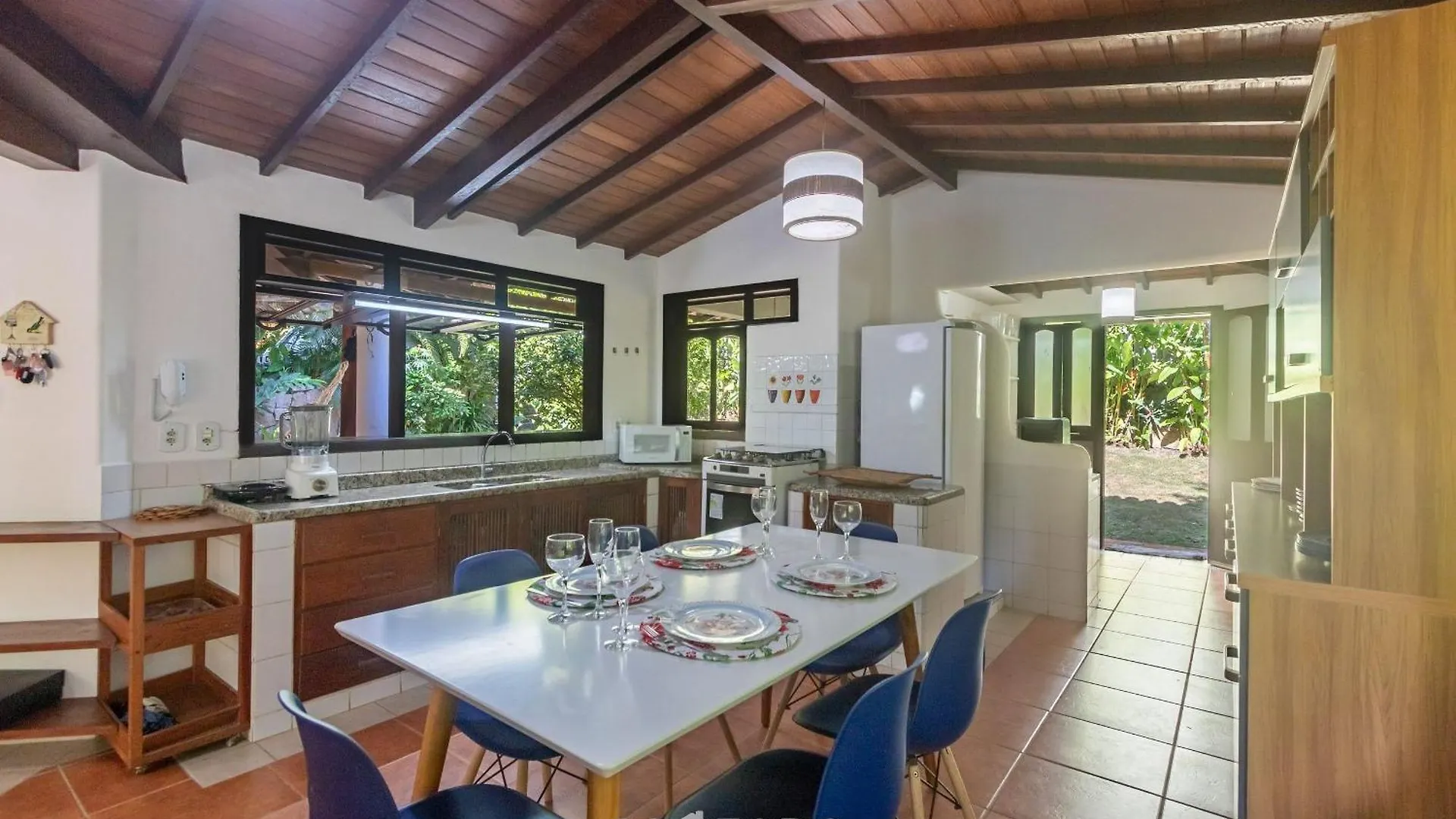 Casa C/3 Suites A 400M Da Praia Do Mucuge Mcg0006 Porto Seguro
